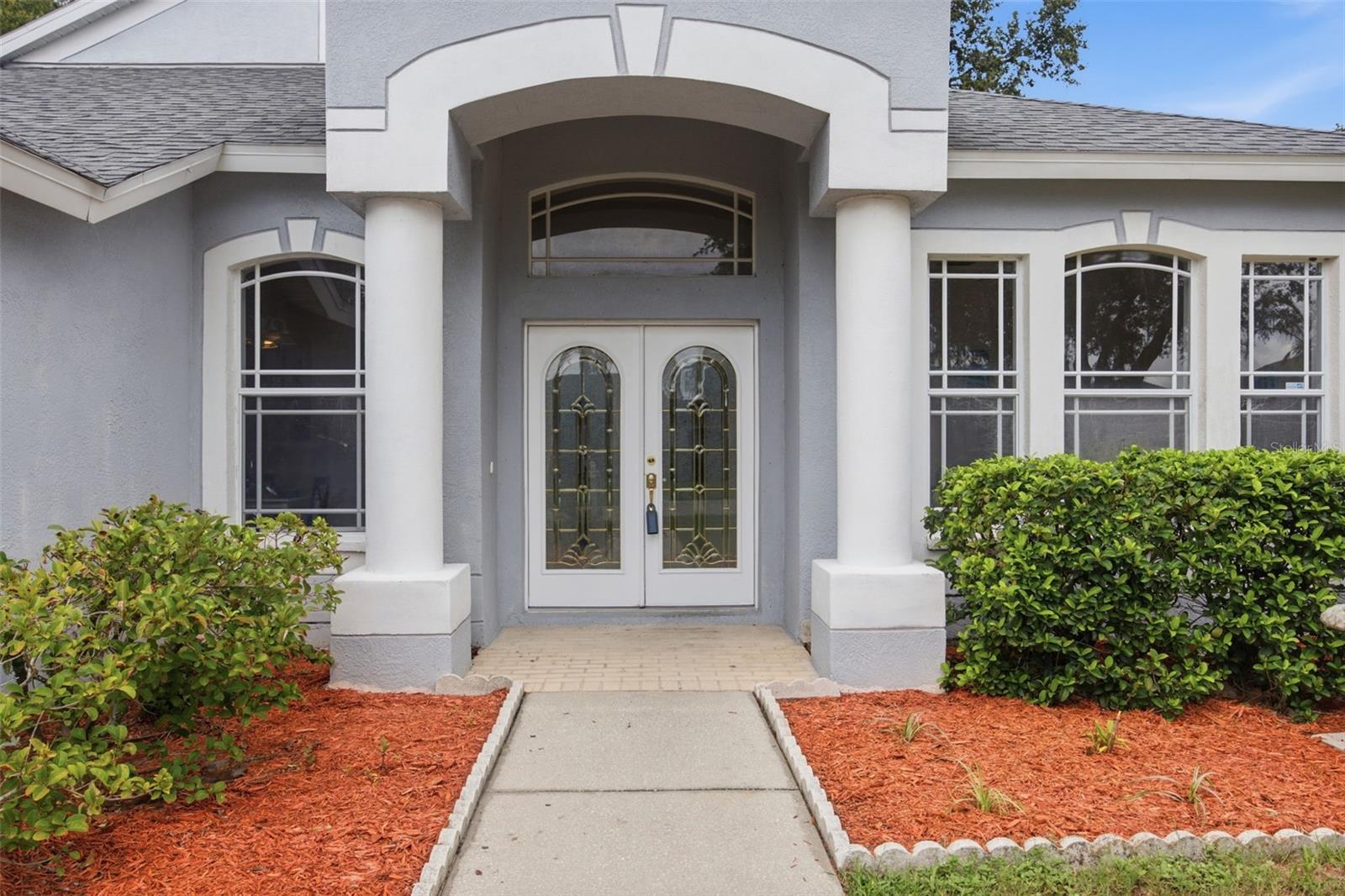4634 River Overlook Dr, Valrico, FL 33596 photo