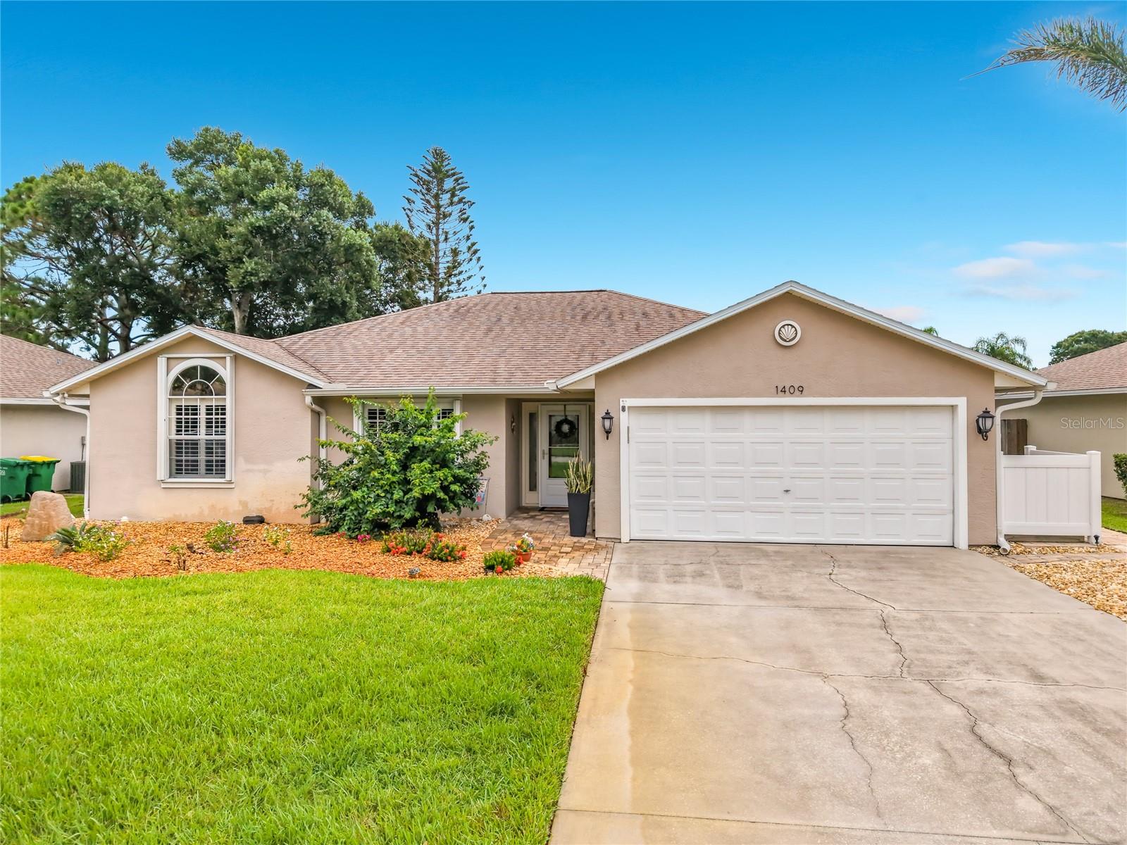 1409 California Dr, Melbourne, FL 32940 photo
