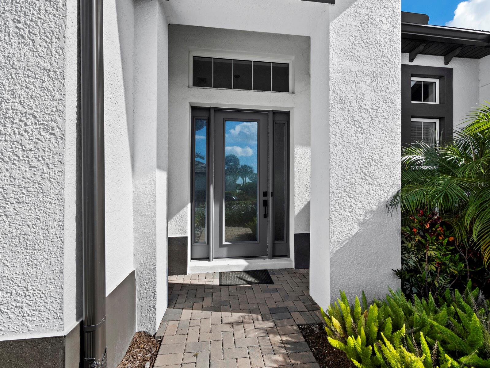 6129 Lungo Lago Dr, Sarasota, FL 34241 photo