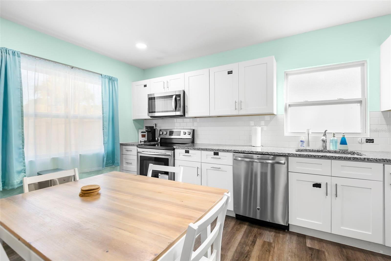 1613 N Martin Luther King Ave, Clearwater, FL 33755 photo