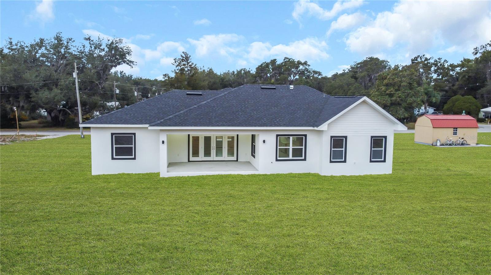 5530 Bell, Zephyrhills, FL 33542 photo
