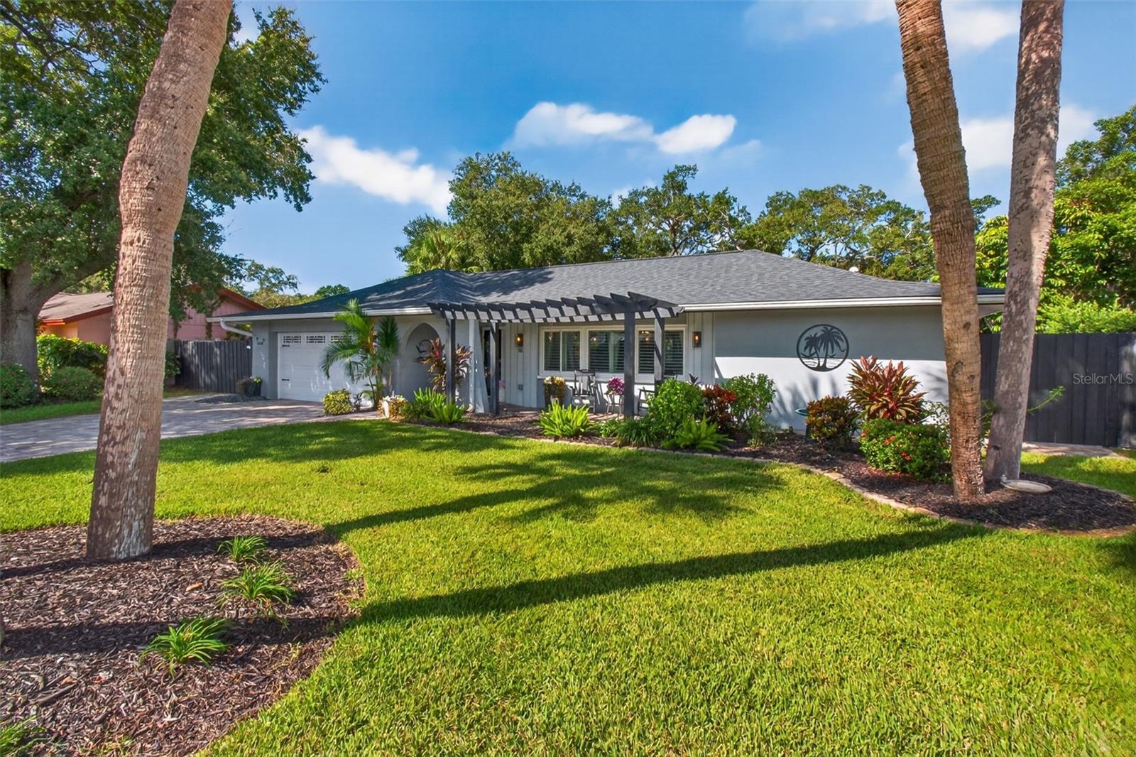 10588 139 Way, Largo, FL 33774 photo
