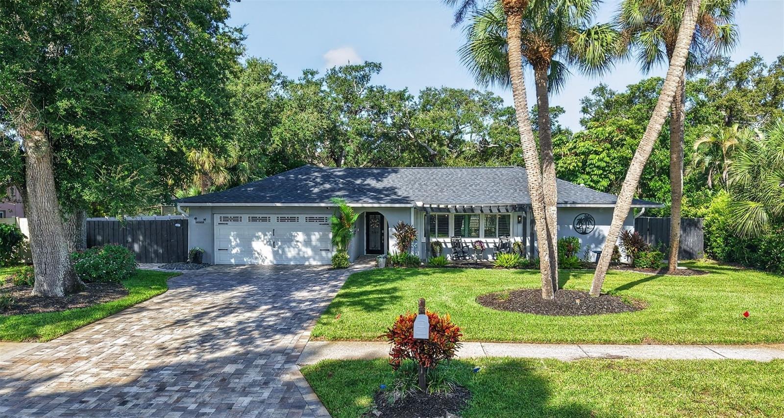 10588 139 Way, Largo, FL 33774
