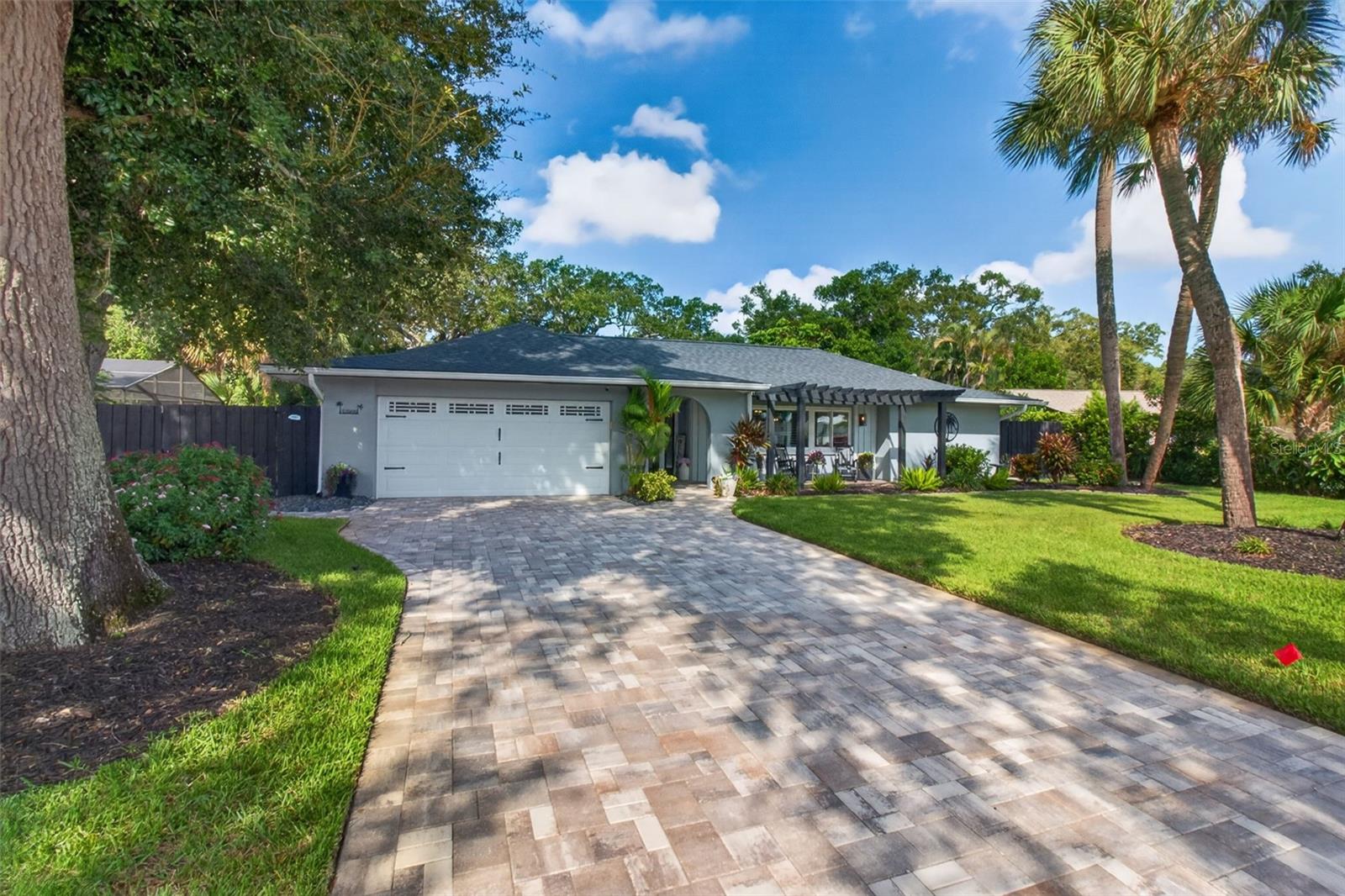 10588 139 Way, Largo, FL 33774 photo