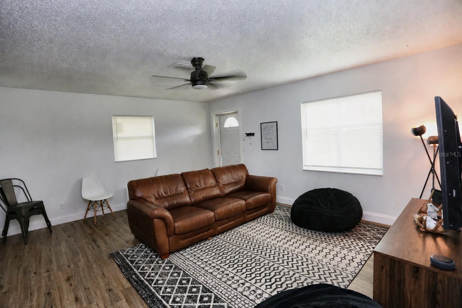 640 Dean St, Mulberry, FL 33860 photo