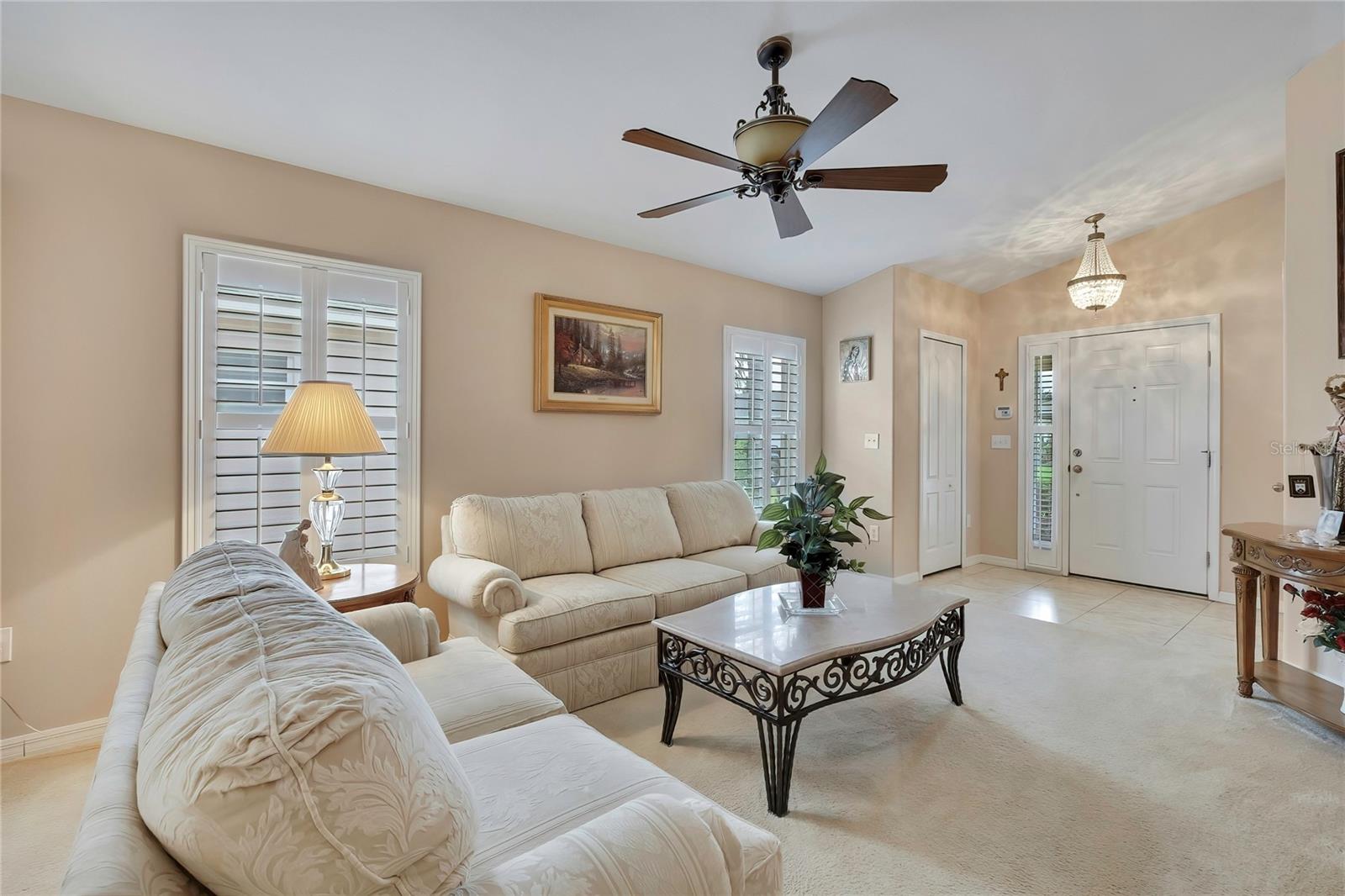 209 Winthrop Dr, Spring Hill, FL 34609 photo