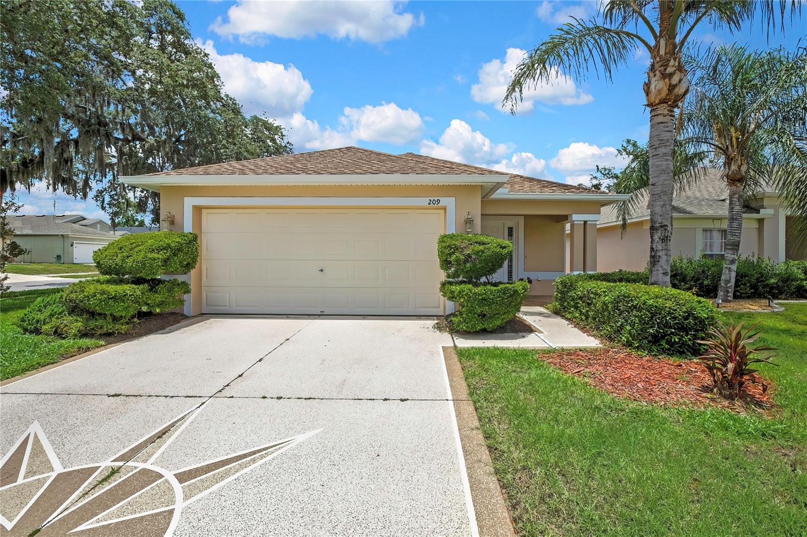 209 Winthrop Dr, Spring Hill, FL 34609