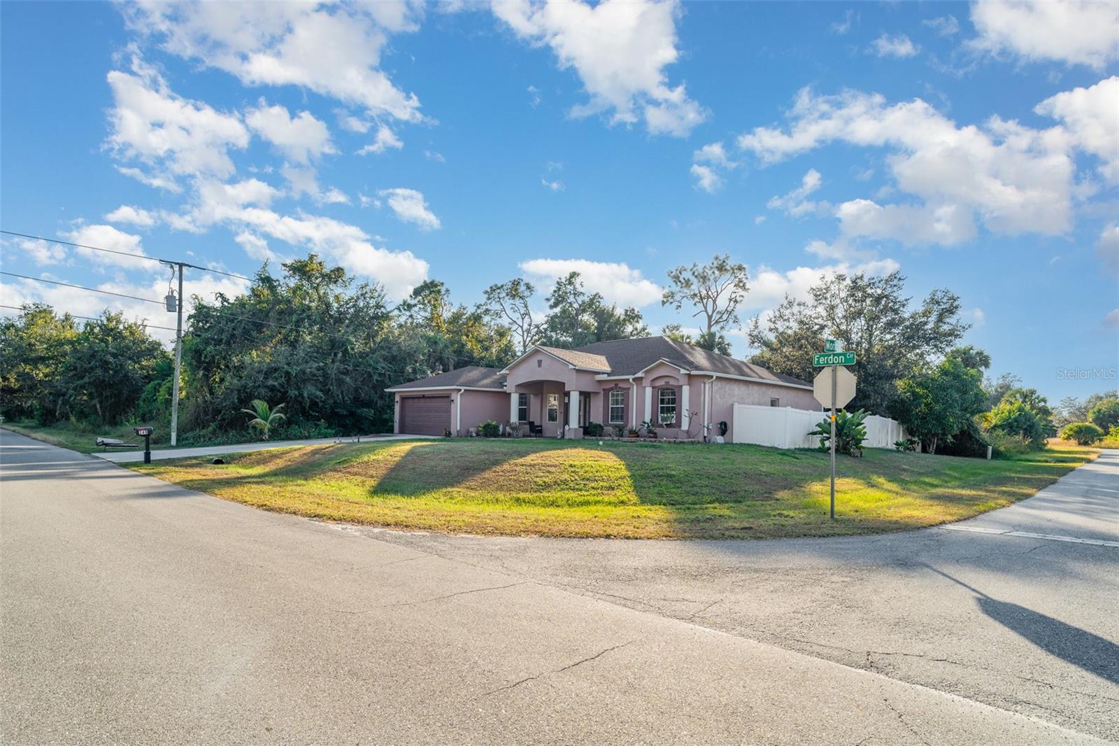 249 Ferdon Cir, Port Charlotte, FL 33954 photo