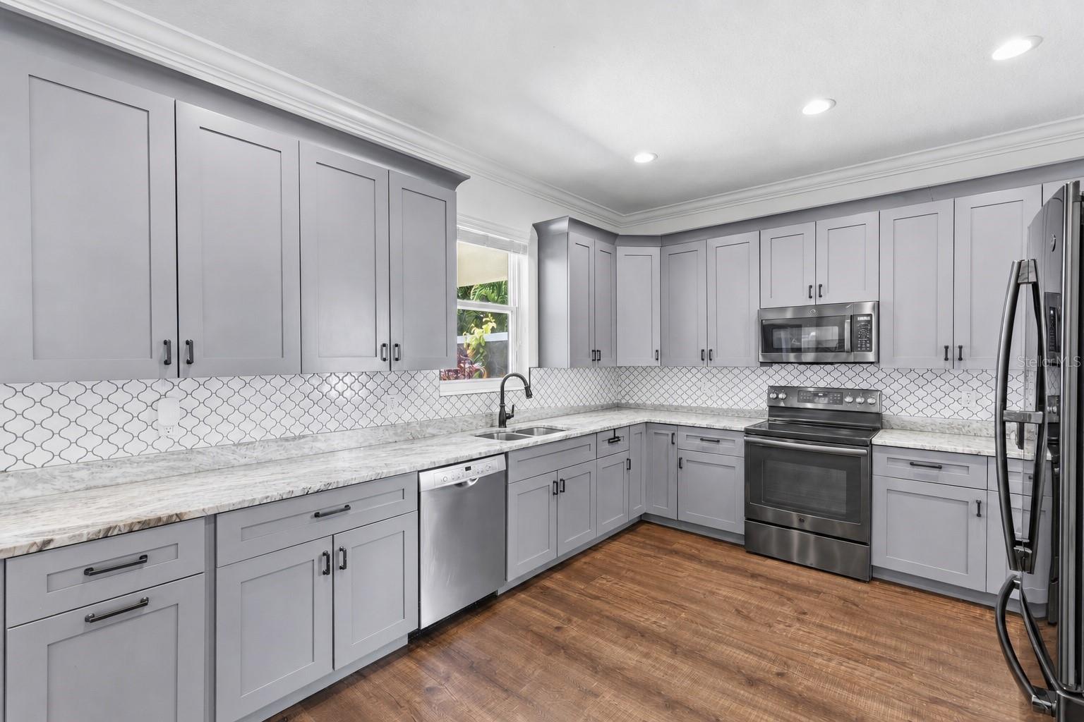 2510 W Carmen St, Tampa, FL 33609 photo