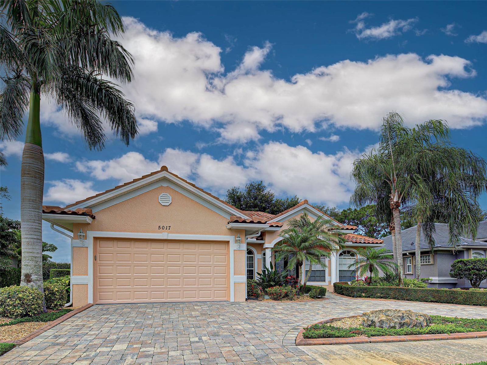 5017 Bella Terra Dr, Venice, FL 34293 photo