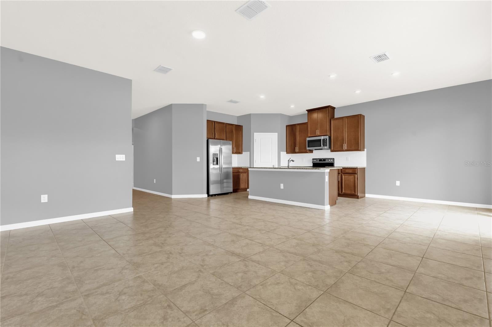 29307 Meadowcroft Ave, Wesley Chapel, FL 33544 photo