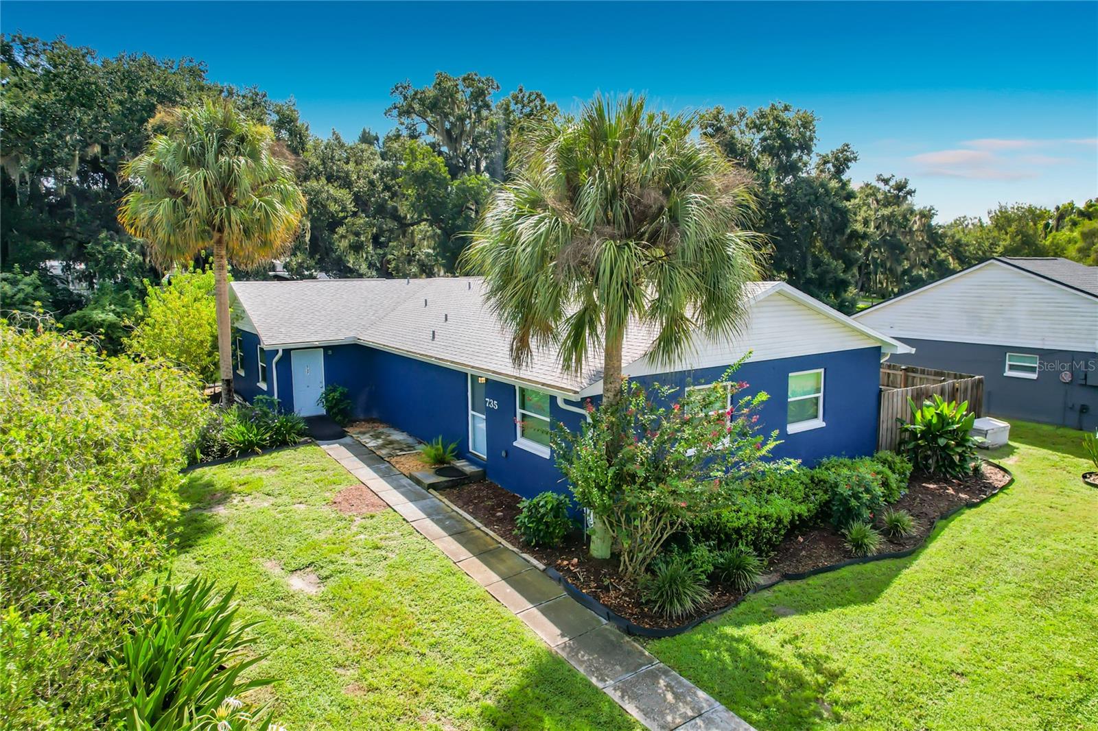 735 AND 737 Zella Ln, Lakeland, FL 33813