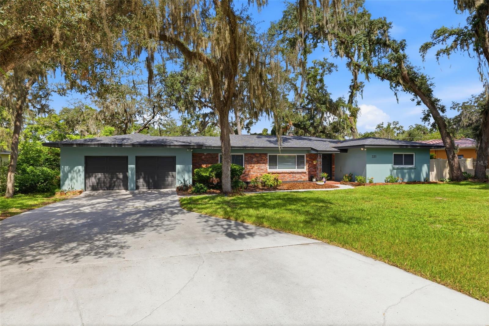 331 Sunnyside Rd, Temple Terrace, FL 33617 photo