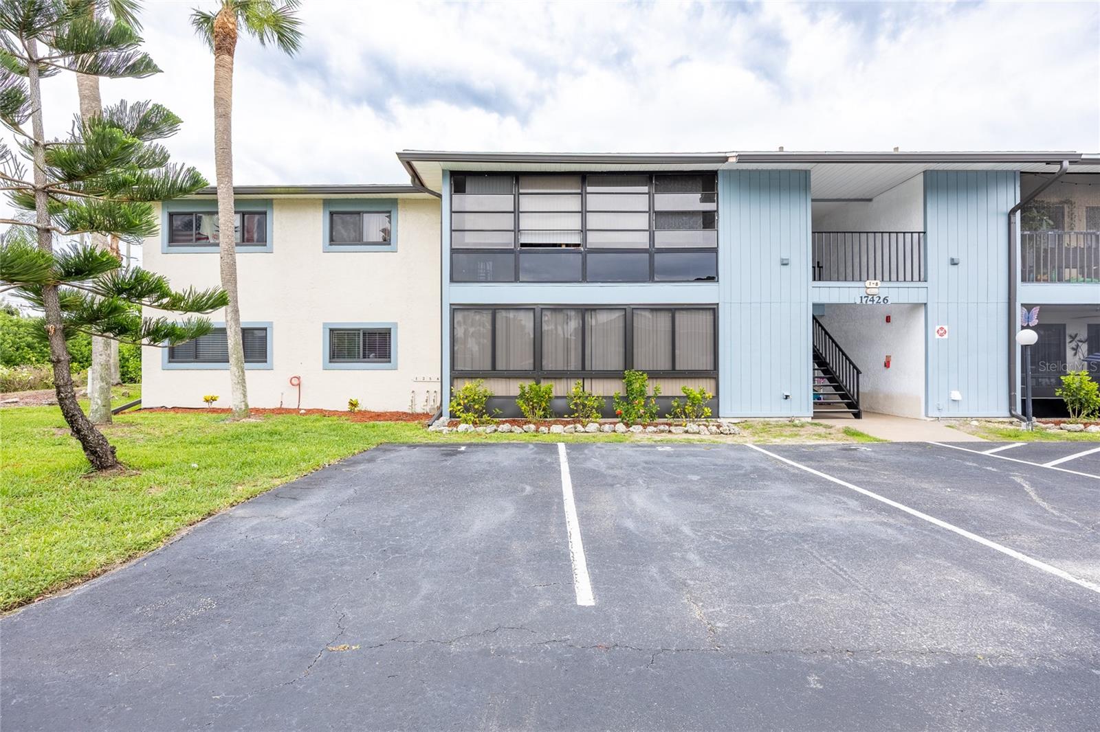 17426 Birchwood Ln, Fort Myers, FL 33908