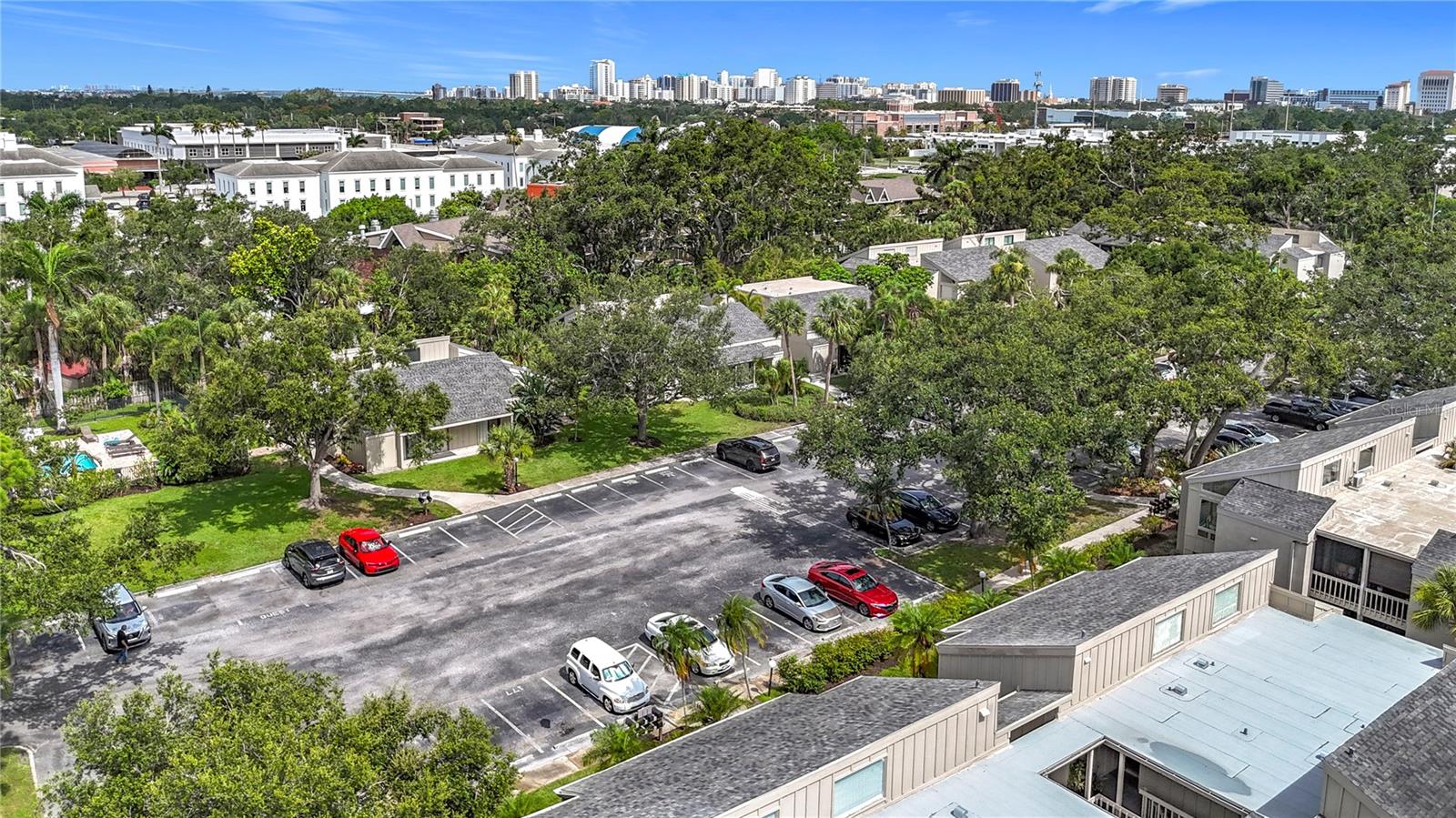 2220 Bahia Vista St #G 5, Sarasota, FL 34239 photo