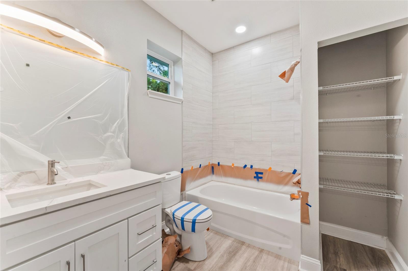 809 W Linebaugh Ave #2 B, Tampa, FL 33612 photo