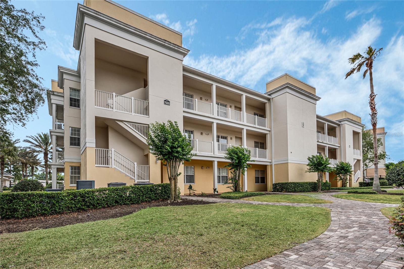 7505 Mourning Dove Cir, Reunion, FL 34747