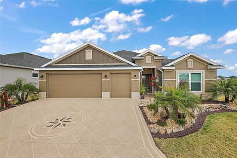 Single Family Residence in THE VILLAGES FL 1603 MCMURTRIE LOOP.jpg