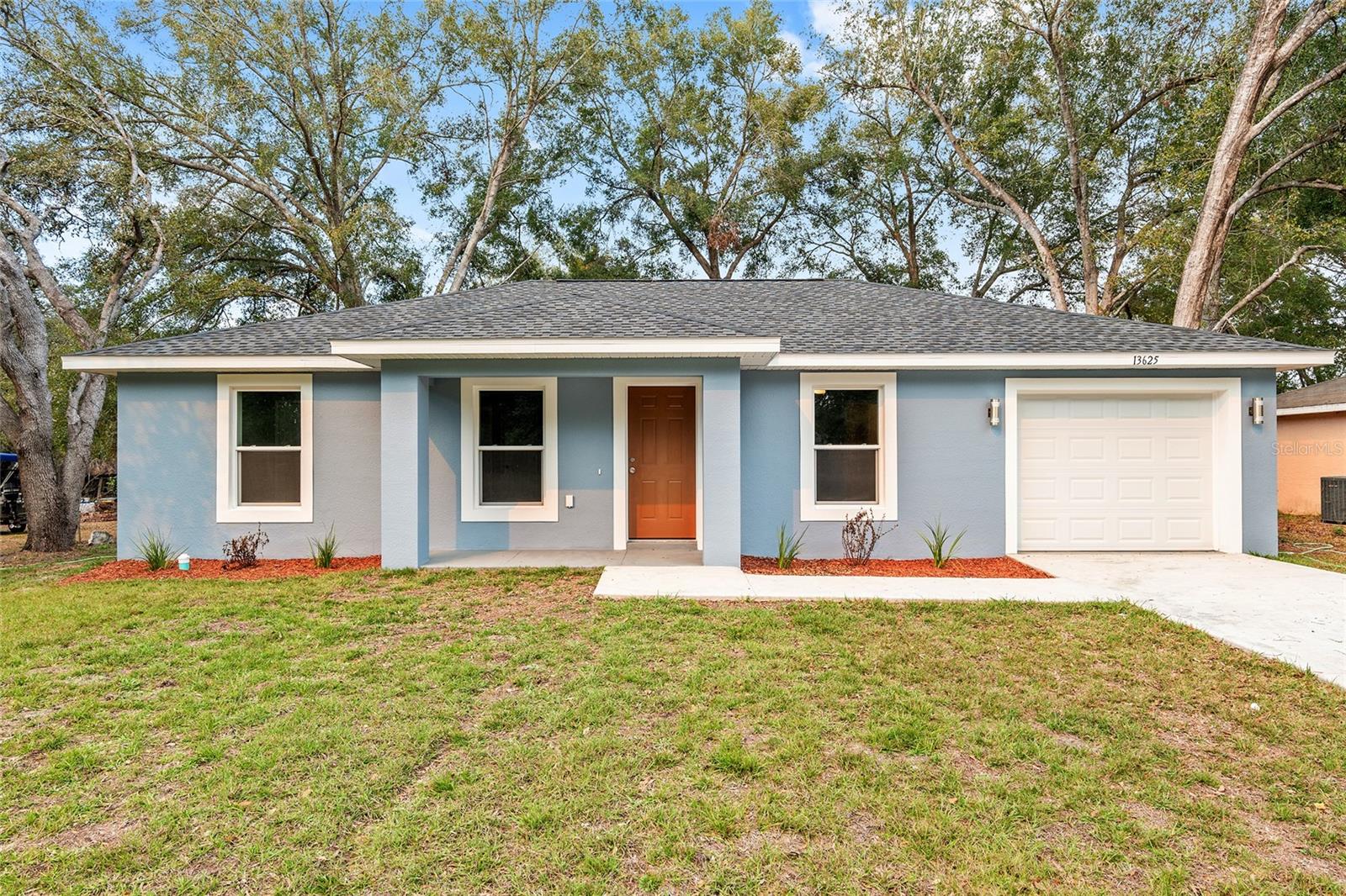 1820 SW Harbor Hills Rd, Dunnellon, FL 34431 photo