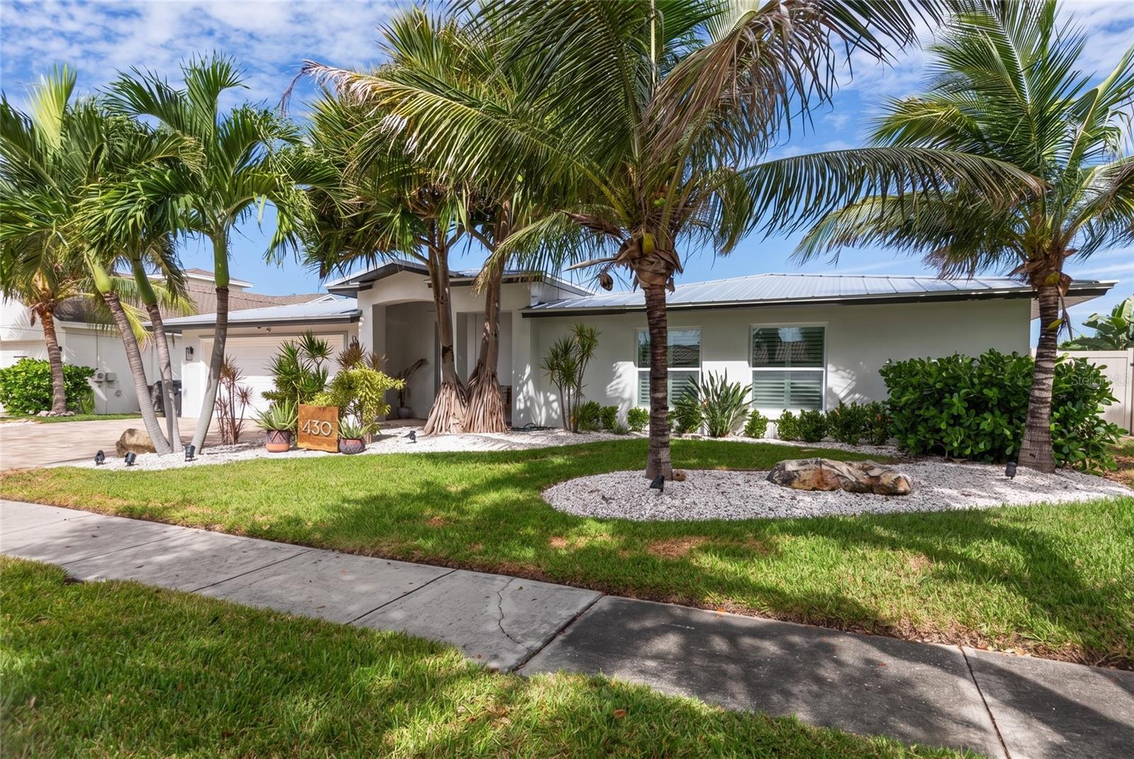 430 Palm Is, Clearwater Beach, FL 33767