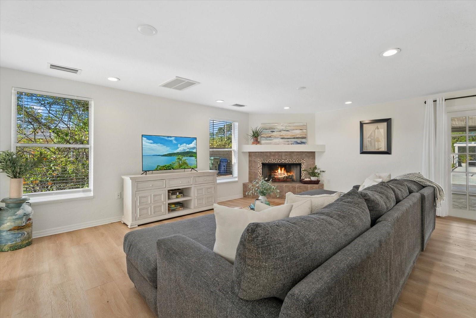 5868 Denison Dr, Venice, FL 34293 photo
