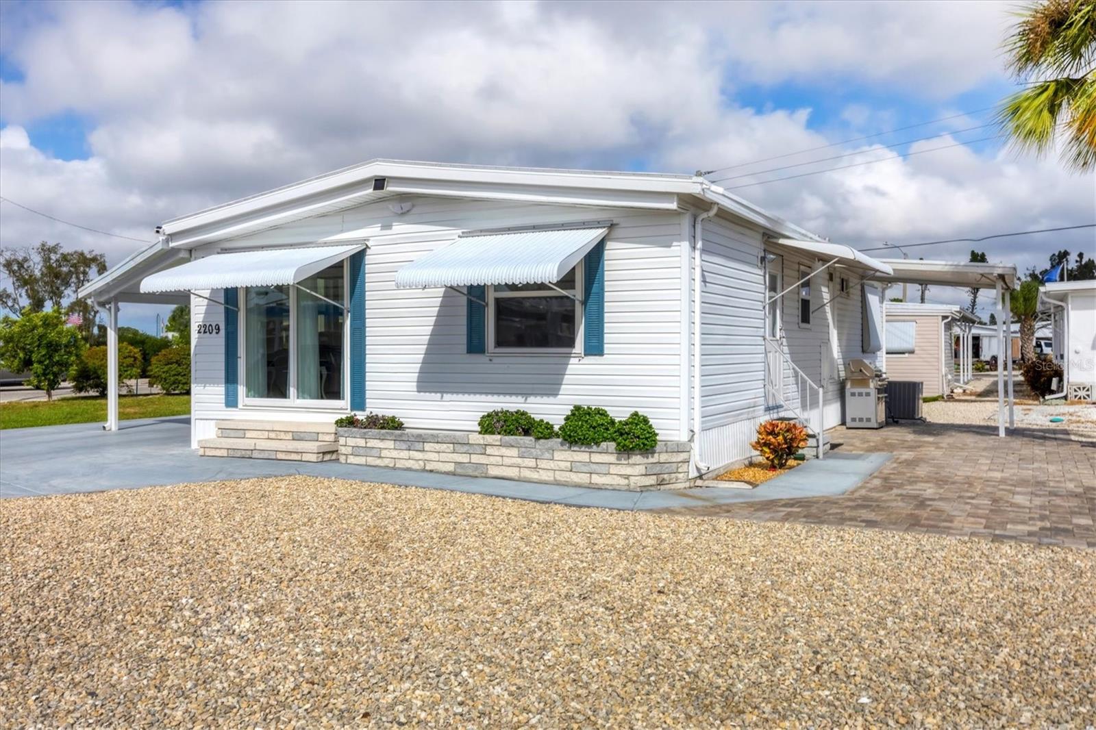 2209 Iowa Ave, Bradenton, FL 34207 photo