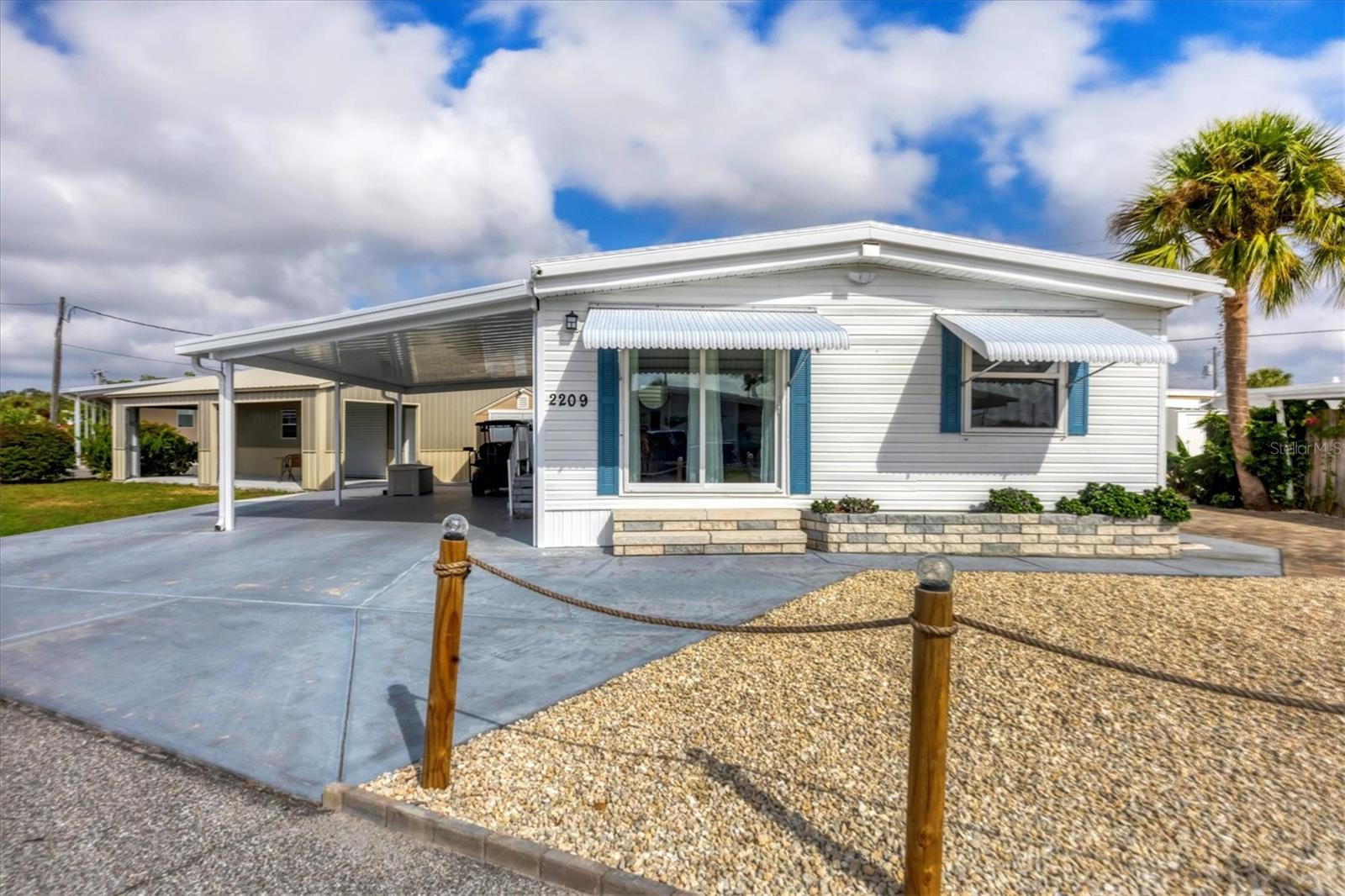 2209 Iowa Ave, Bradenton, FL 34207 photo