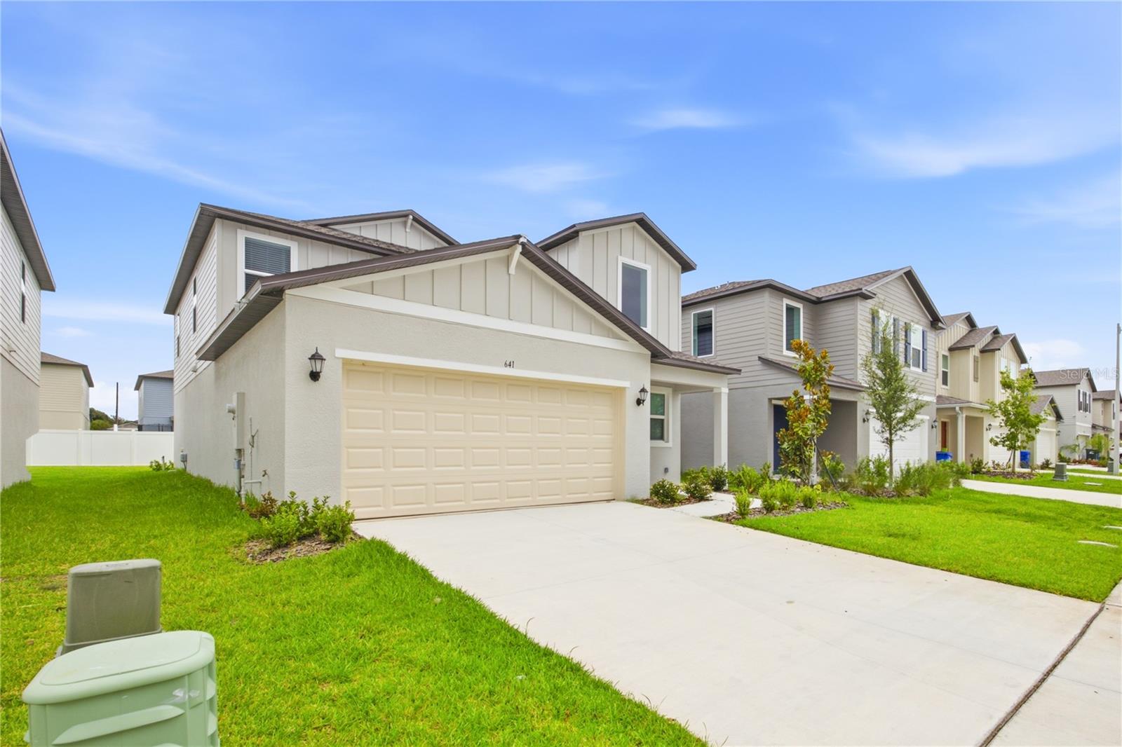 641 Bald Cypress Dr, Lakeland, FL 33801 photo