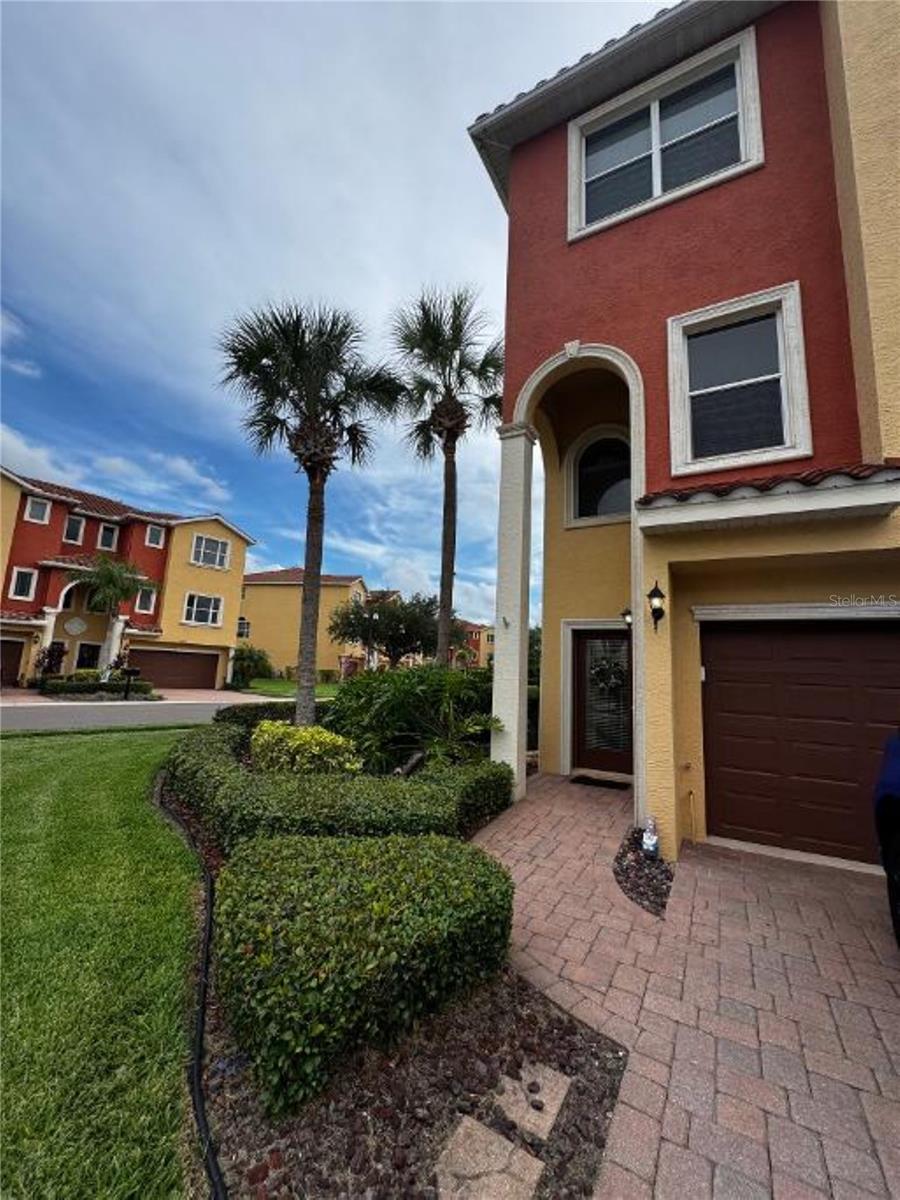 1205 3 Saint Cir, Palmetto, FL 34221