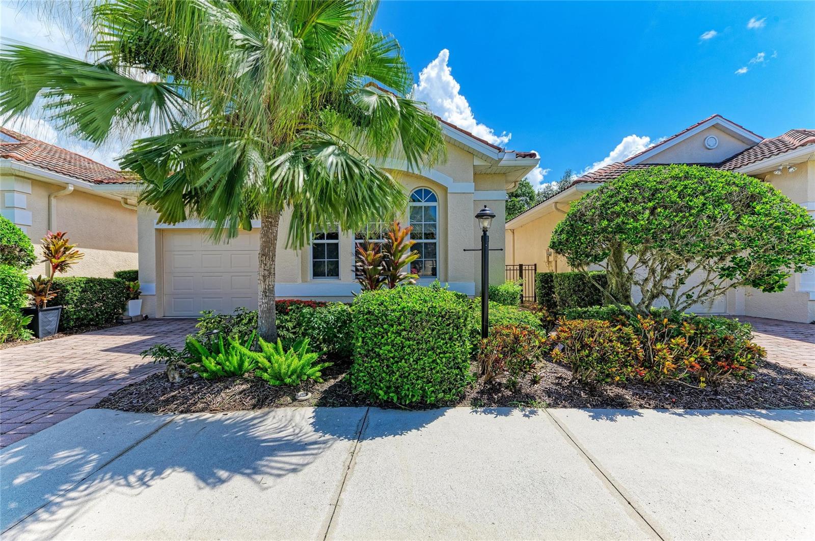 7751 33 St, Sarasota, FL 34243