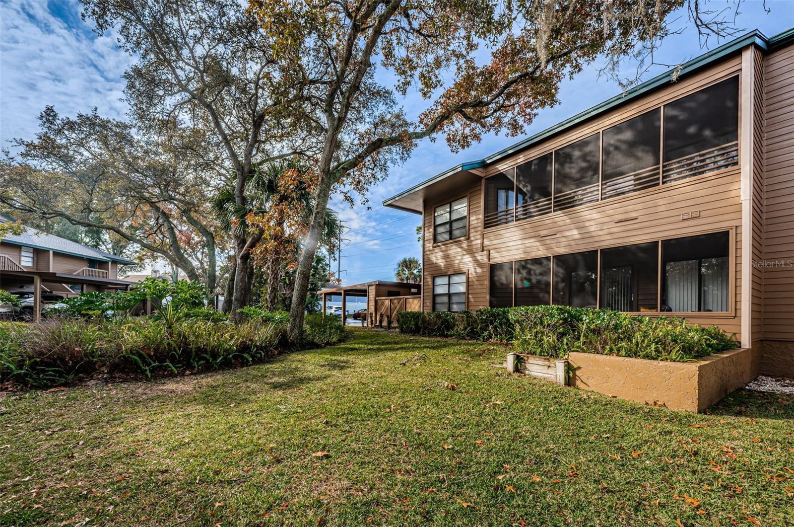 802 Lennox Rd #802, Palm Harbor, FL 34683 photo