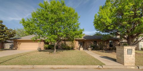 Single Family Residence in Oklahoma City OK 12512 Arrowhead Drive.jpg