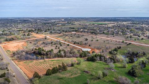  in Guthrie OK 2152 Cattle Drive 9.jpg