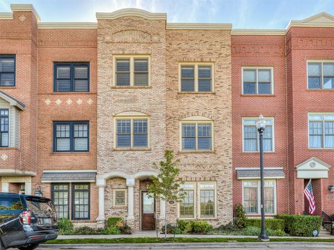 Townhouse in Oklahoma City OK 414 NE 2 Street.jpg