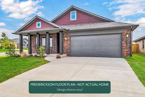 Single Family Residence in Moore OK 15800 Switchgrass Place.jpg