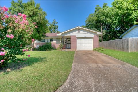 Single Family Residence in Del City OK 4322 Sunnylane Place.jpg