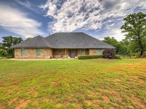 Single Family Residence in Luther OK 940908 S 3300 Road.jpg