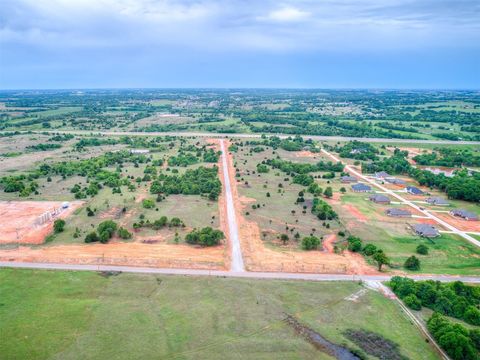 Unimproved Land in Blanchard OK 1237 Twin Oaks Dr 2.jpg