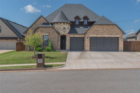 Single Family Residence in Oklahoma City OK 8908 NW 130th Street.jpg