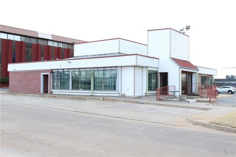 Business in Oklahoma City OK 5708 N May Avenue.jpg