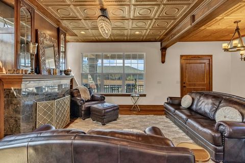 Single Family Residence in Oklahoma City OK 1118 NW 13th Street 1.jpg