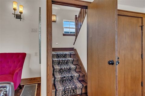 Single Family Residence in Oklahoma City OK 1118 NW 13th Street 10.jpg