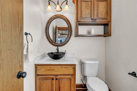 Single Family Residence in Oklahoma City OK 1118 NW 13th Street 9.jpg