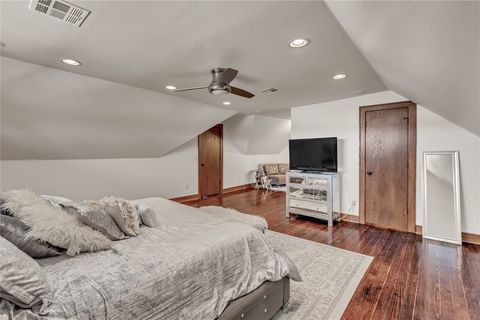 Single Family Residence in Oklahoma City OK 1118 NW 13th Street 19.jpg