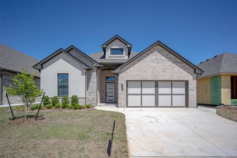 Single Family Residence in Oklahoma City OK 2909 SW 132nd Street.jpg