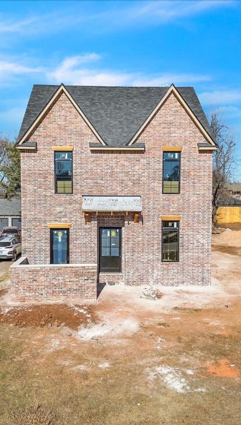 Single Family Residence in Oklahoma City OK 817 NW 44th Street.jpg