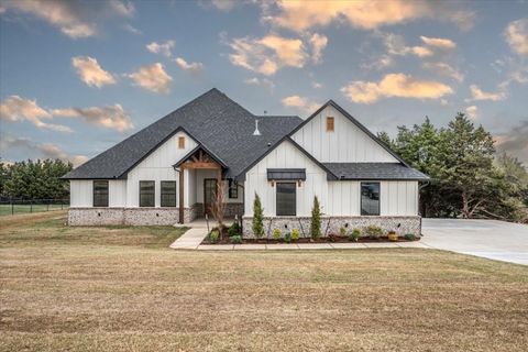 Single Family Residence in Guthrie OK 4480 Raymond Lane.jpg