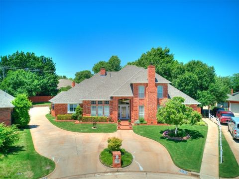 Single Family Residence in Oklahoma City OK 6425 Plum Thicket Road.jpg