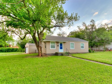 Single Family Residence in Del City OK 3901 SE 24th Street.jpg