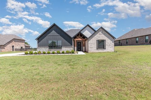 Single Family Residence in Blanchard OK 2246 Jackson Lane.jpg